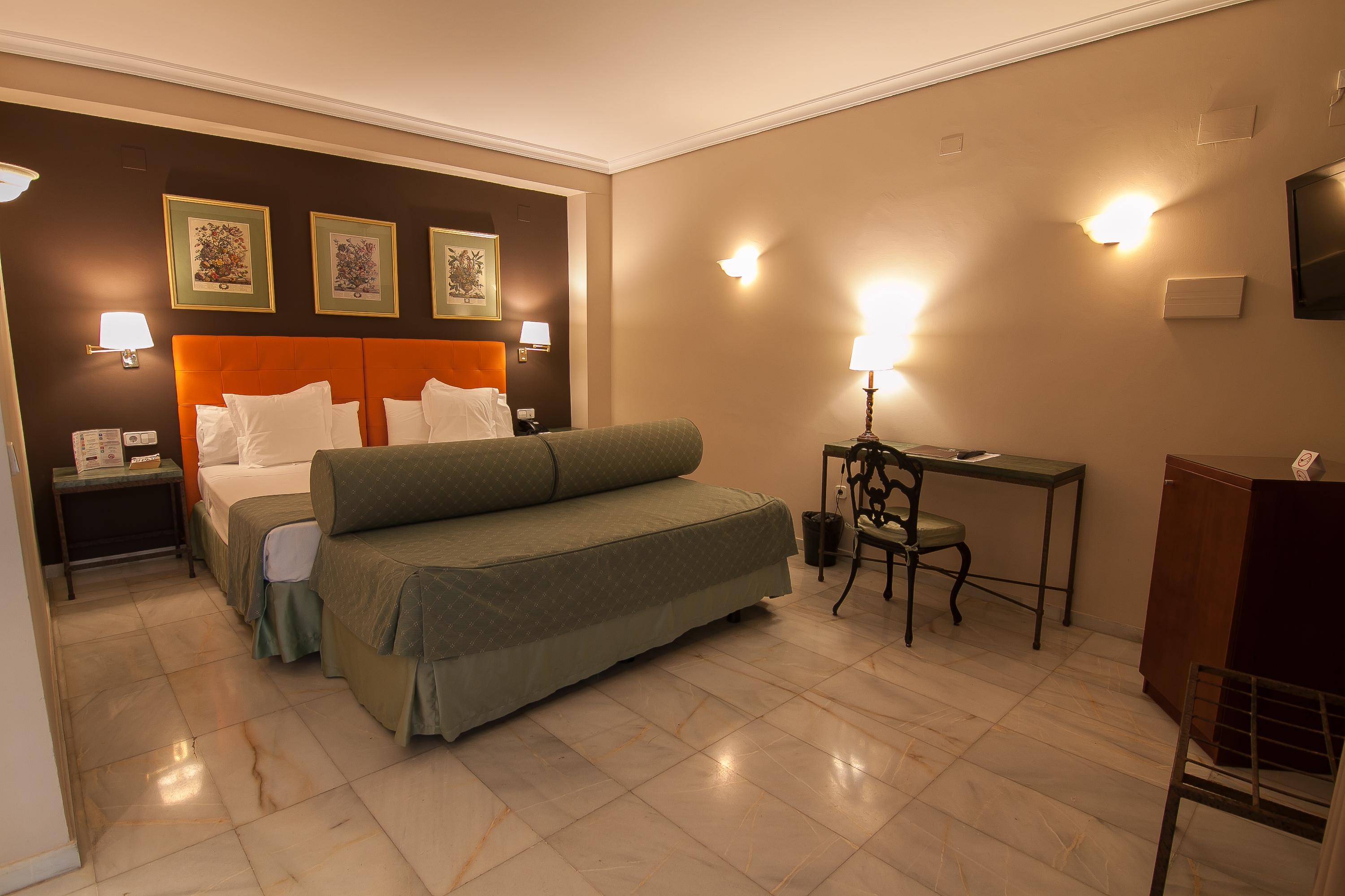 Hotel San Gil Sevilla Exterior foto