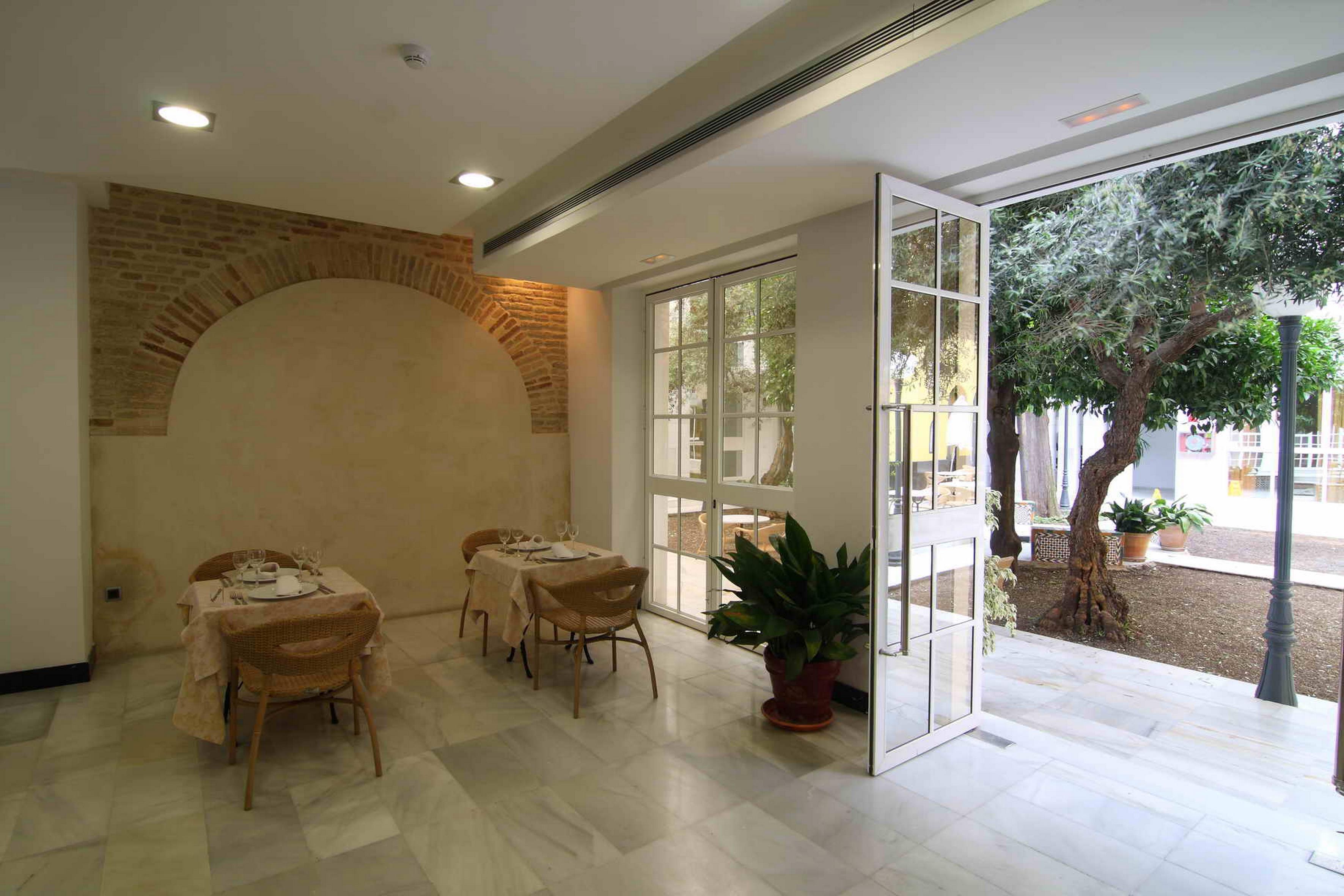 Hotel San Gil Sevilla Exterior foto